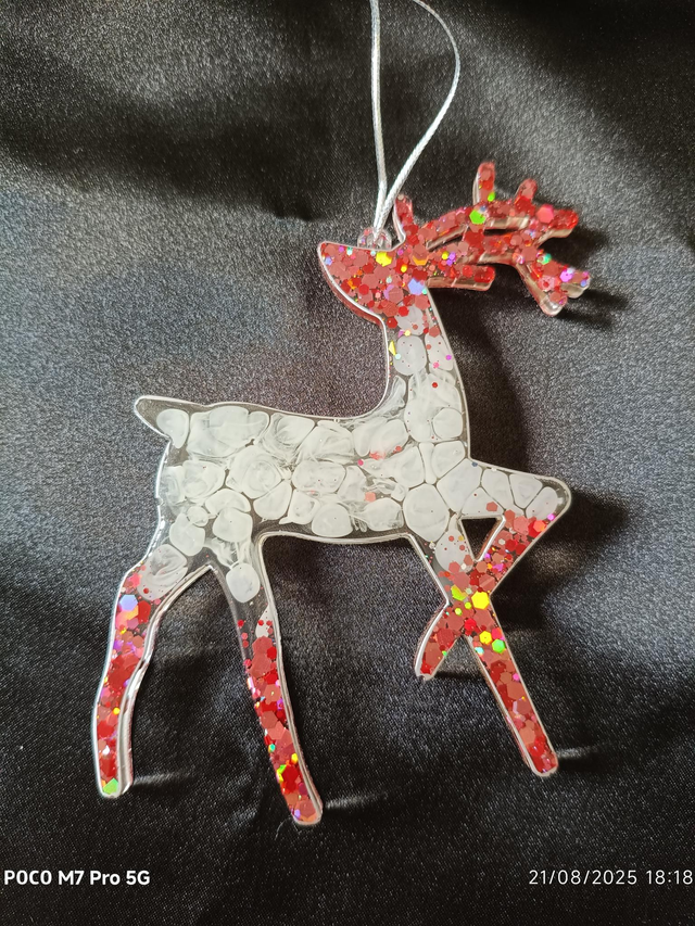 Pochette de suspension en résine