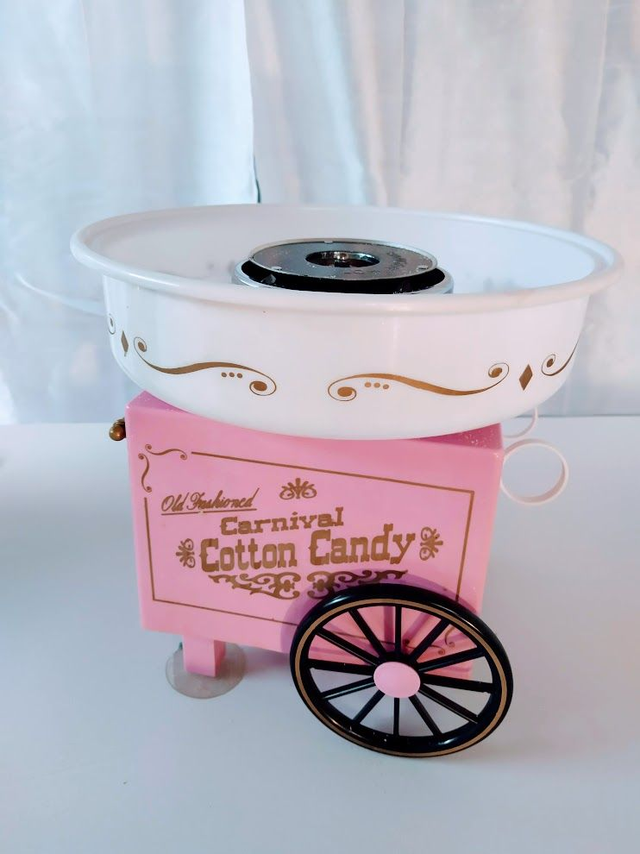 Petite machine à barbe à papa