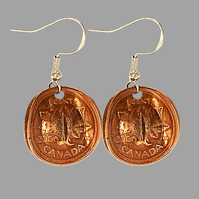 Cowboy hat dangle earrings from Canadian one cent coins 