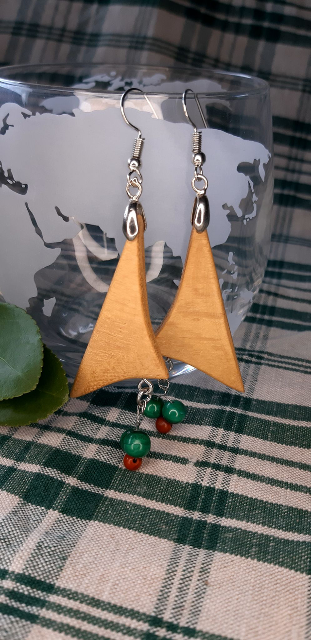 Boucles d'oreilles bois et pierres naturelles