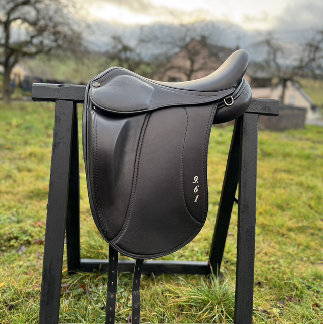 Pre-owned Topreiter 961 17“