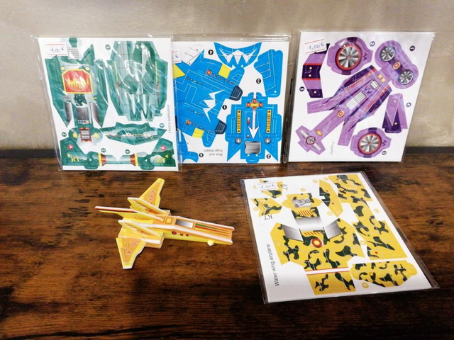 Vaisseau à construire carton