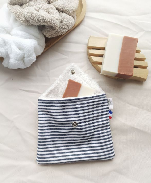 Pochette à Savon « Marinière » et un savon au choix
