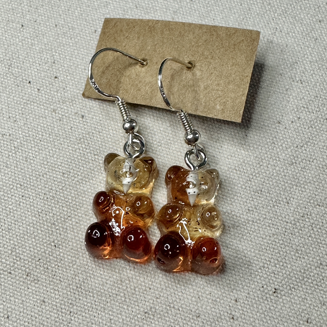 Cola bear earrings 