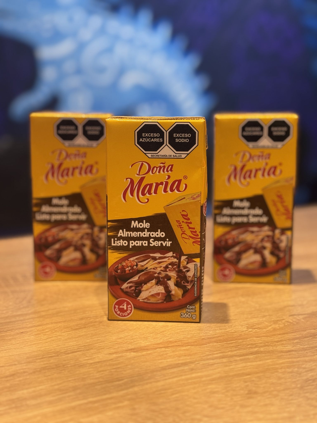 Mole almendrado dona maria