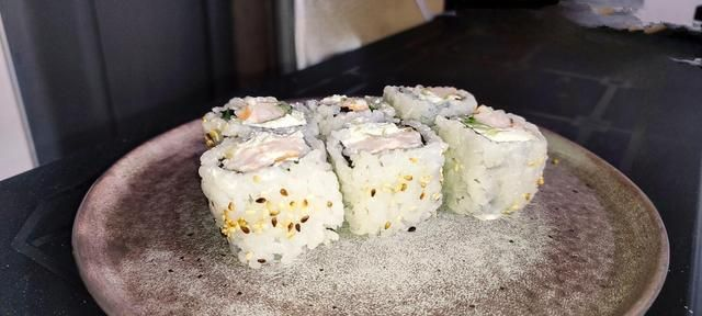 Cali. Crevettes concombre fromage x6