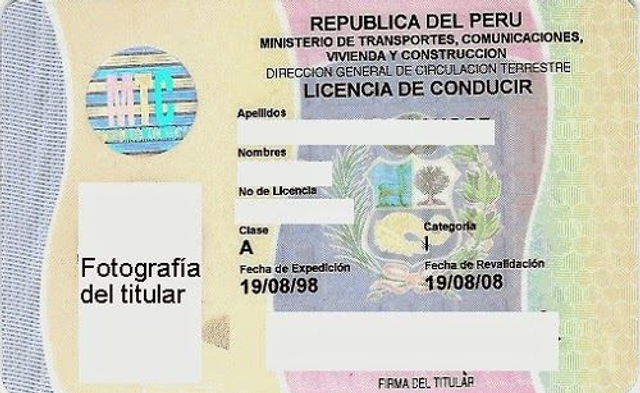 Permis de conduire (PEROU)