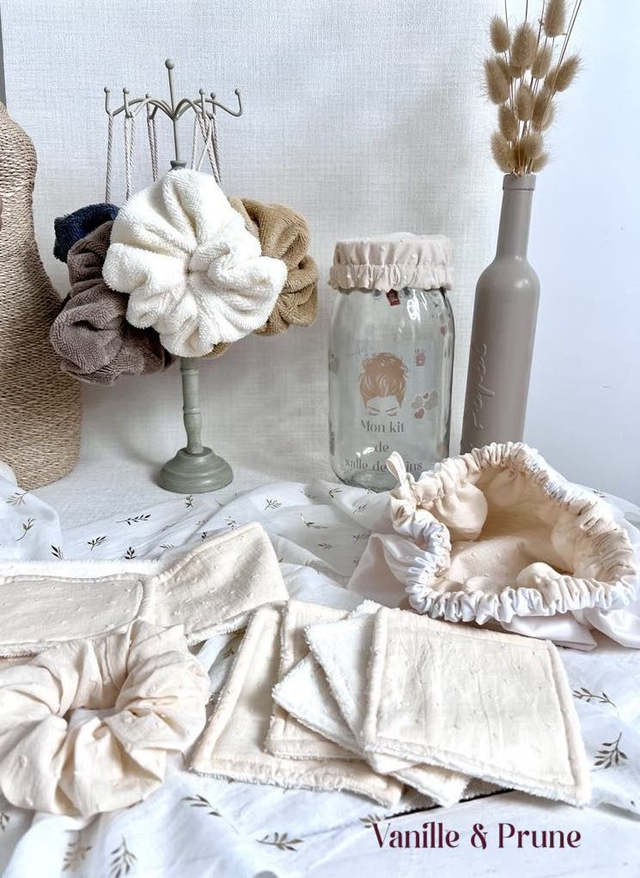 Kit Beauté zéro déchet minimaliste écru, blanc et son bocal déco assorti offert ! 