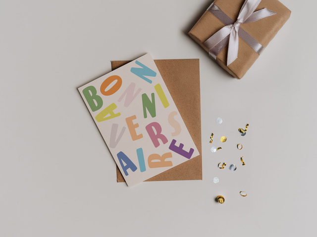 Feliz cumpleaños - Typographie Carte