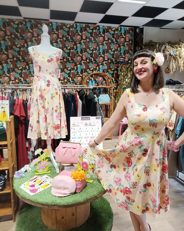 Robe swing fleurie "Annie" 