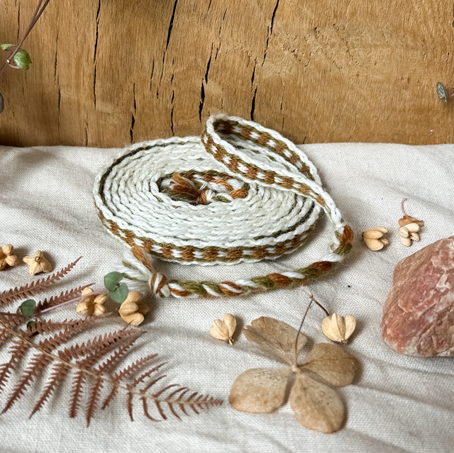 Galon au peigne tissé main