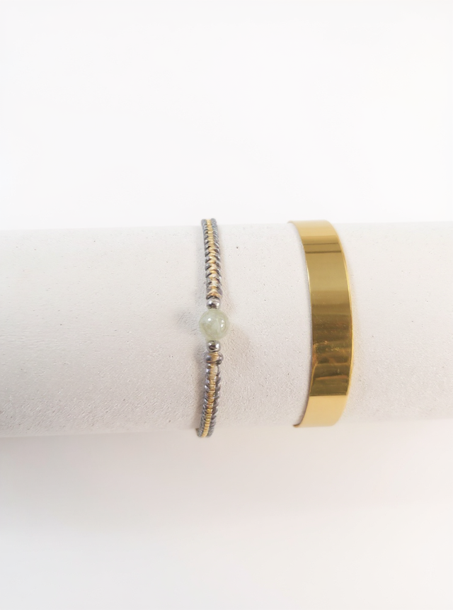 Bracelet double face 1 perle naturelle en micro-macramé