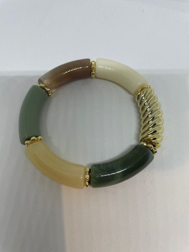 Bracelet acrylique tons verts 1 (taille M)