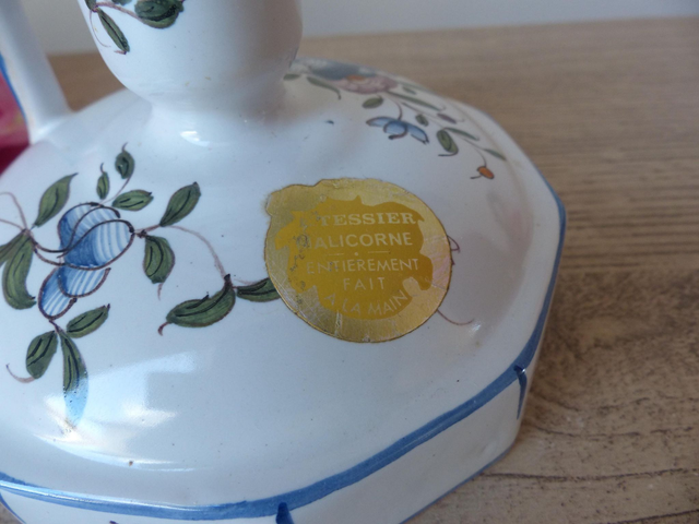 Bougeoir en faïence d'art de Malicorne signé Emile Tessier, Porte bougie peint main décoration floral pour la maison, décoration française