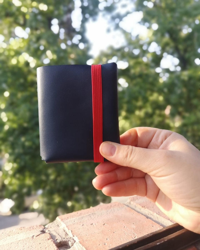 Billetera minimalista