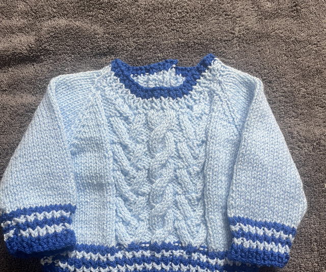 Blue jumper 0-3months