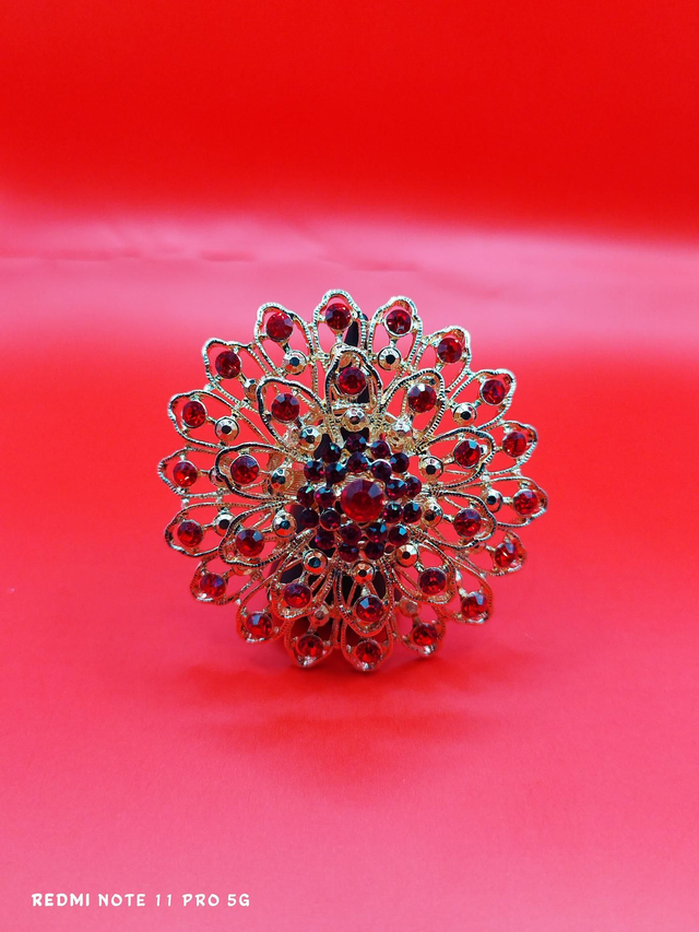 Bague fleur éclatante – Rouge passion