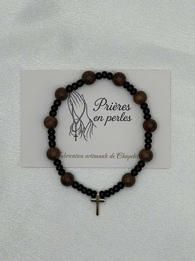 Dizainier artisanal perles en bois – Croix dorée