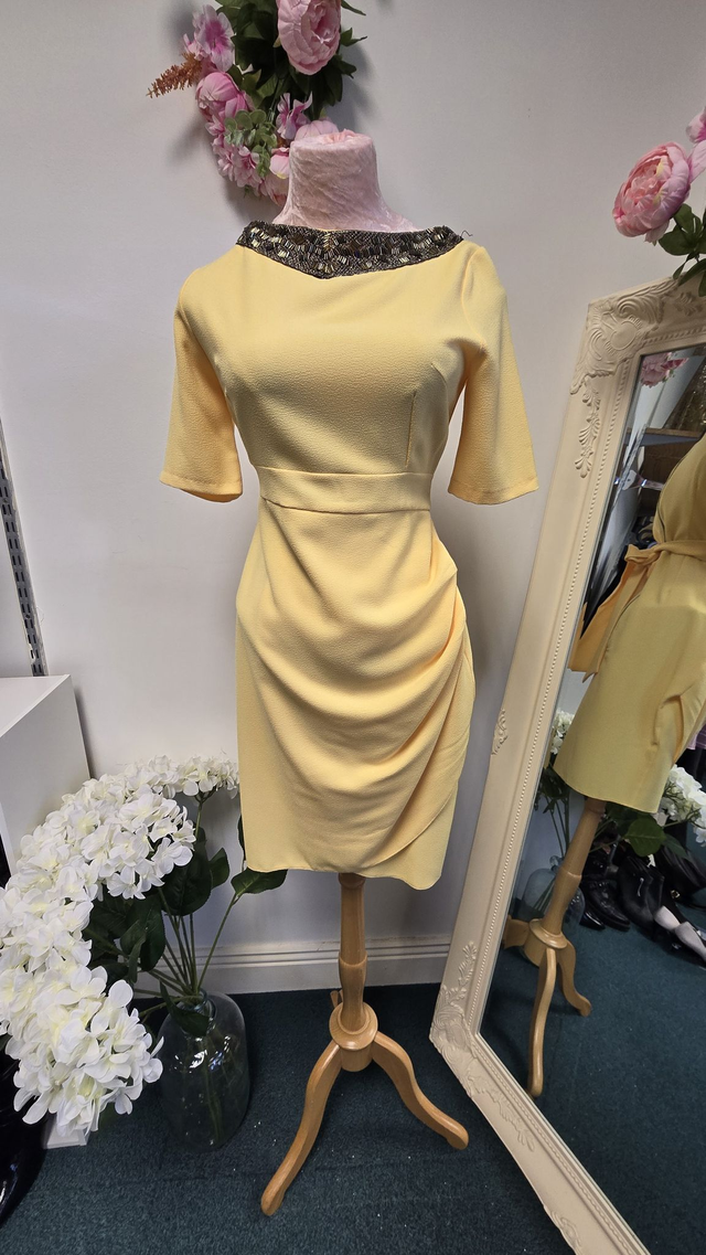 Yellow dress