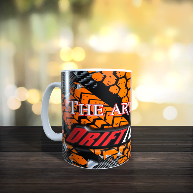 Mug Drift Édition, The Art of Controlled Chaos.