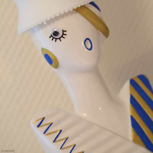 LUMINAIRE GARDIENNE DE LA NUIT