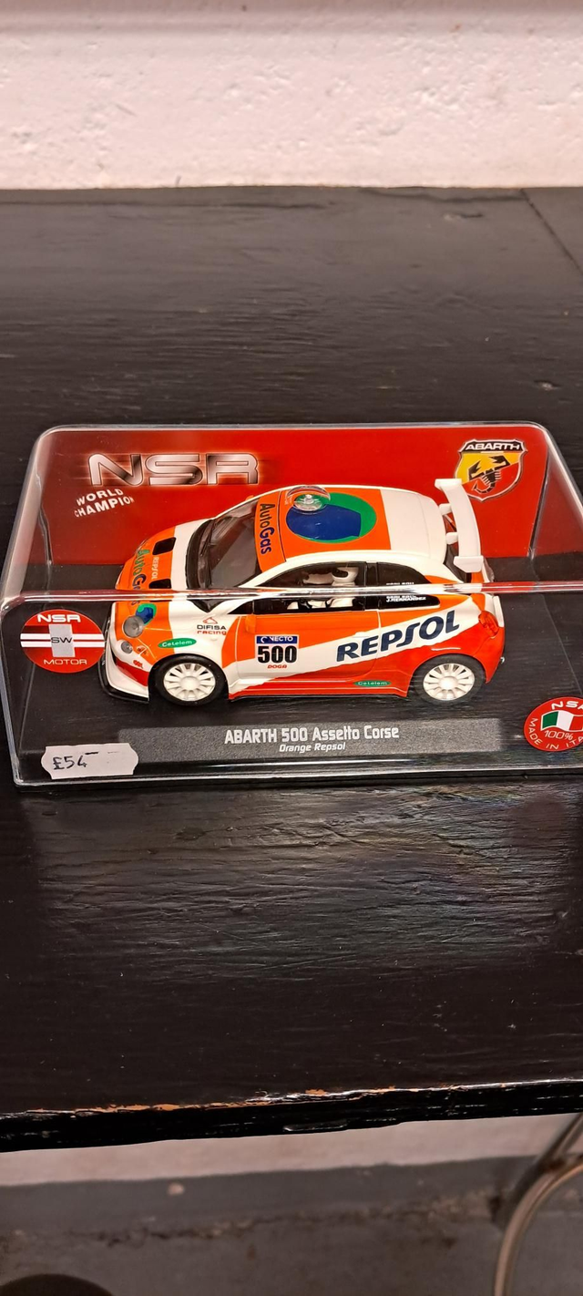 Abarth 500 Assetto Corse Orange Repsol