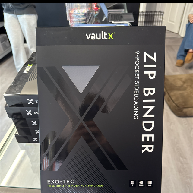 VaultX Binder 9 pocket