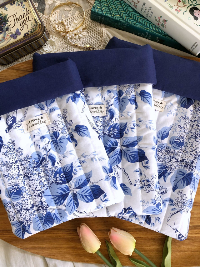 Pochette à livres en coton matelassé Philomèle - bleue