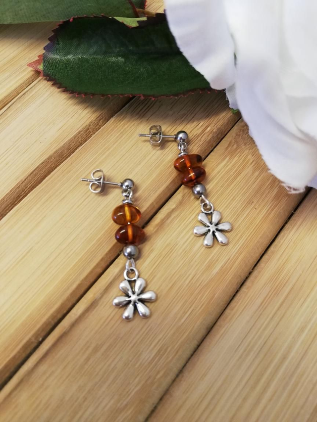 Boucles D'oreilles Ambre petite fleur