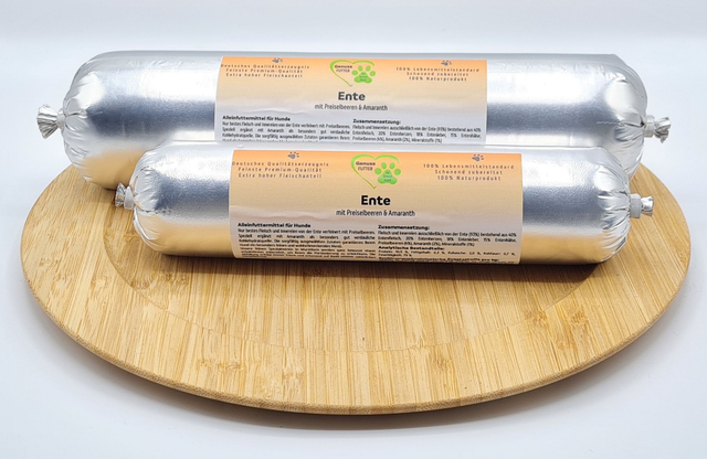 Wurst Ente mit Preiselbeeren & Amaranth