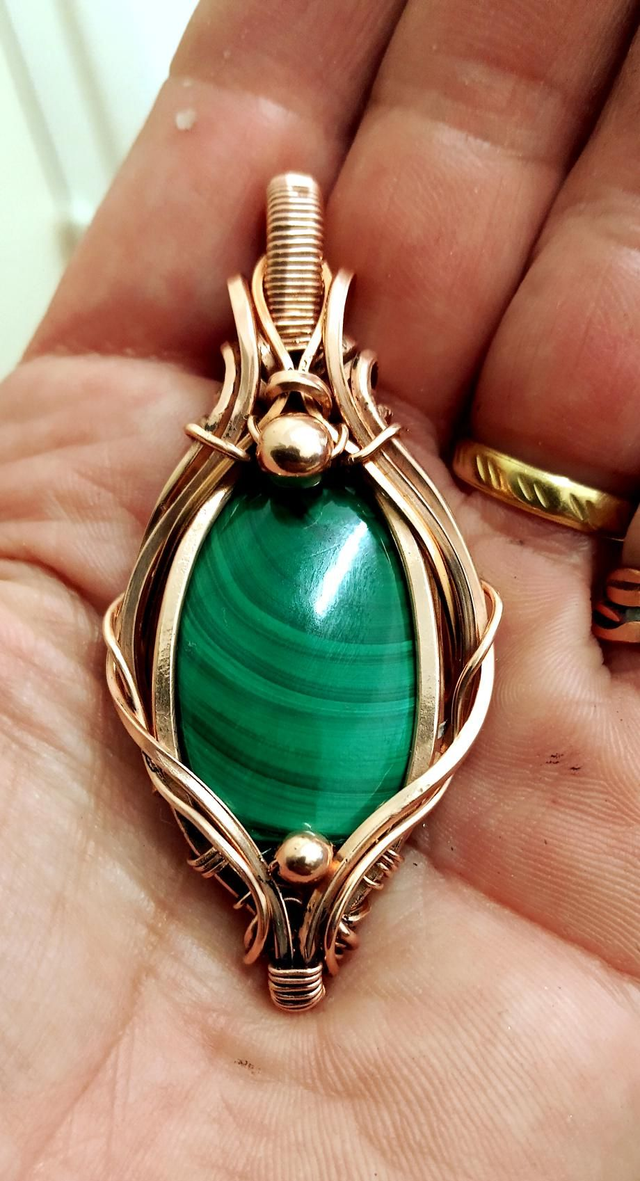 Pendentif cuivre et malachite 