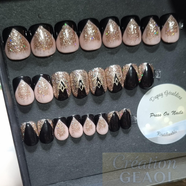 Black pink Gold little Carré S créer sur commande délai de 7jours ouvrable