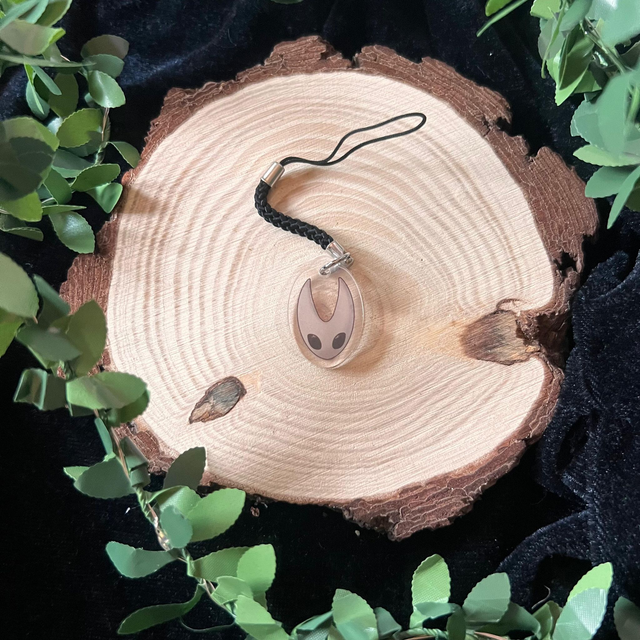 Phone Charm Hollow Knight // Hornet