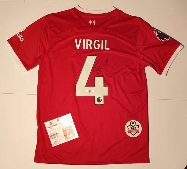 Gesigneerd Virgil van Dijk Liverpool shirt