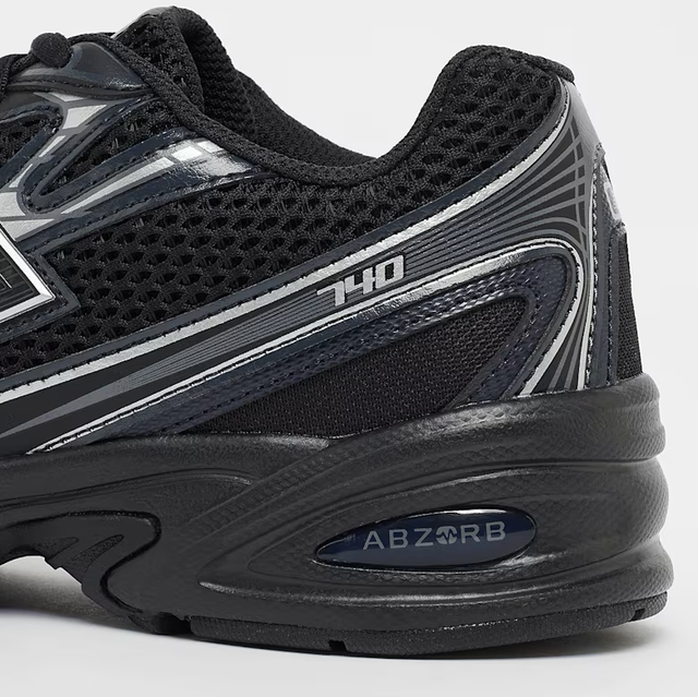 New Balance GR740 Triple Black réf. GR740BM