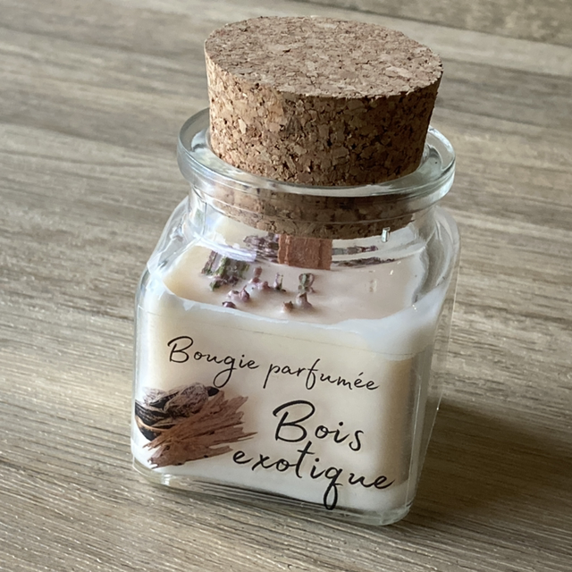 Bougie Bois exotique