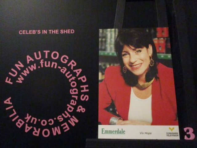 Deena Payne (Viv Hope) Original Emmerdale Yorkshire Tv Logo Cast Card (3)