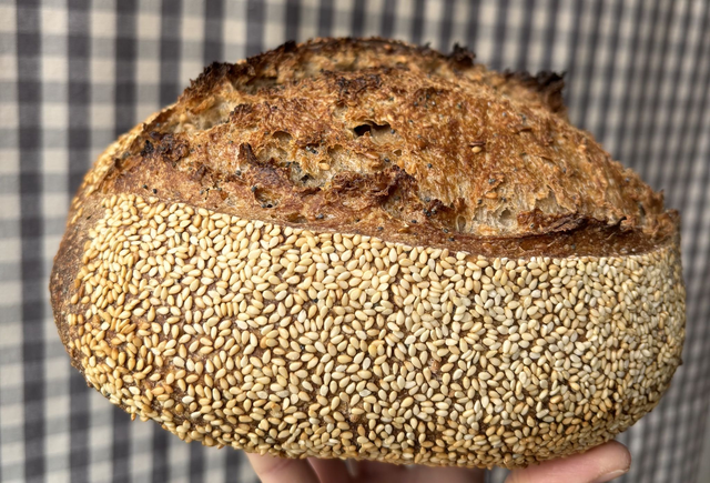 Small sesame loaf - pre-order only