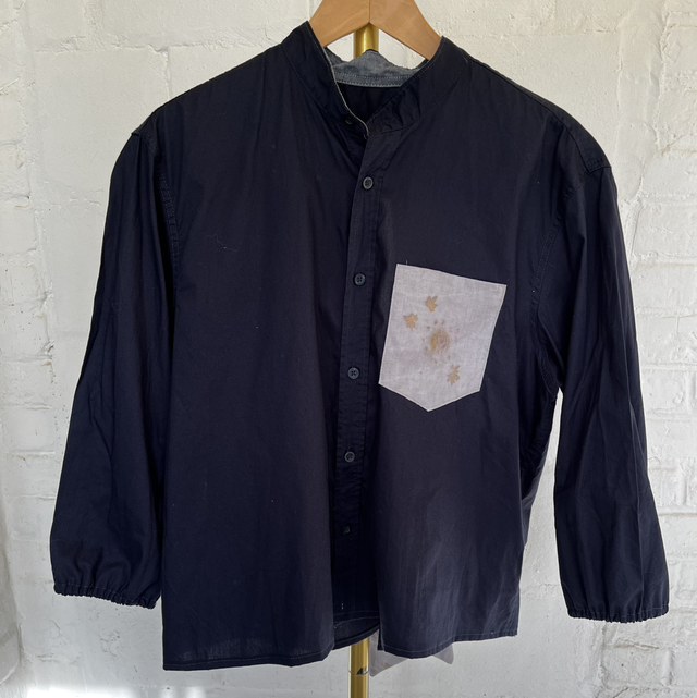 Chemise nouée dos marine