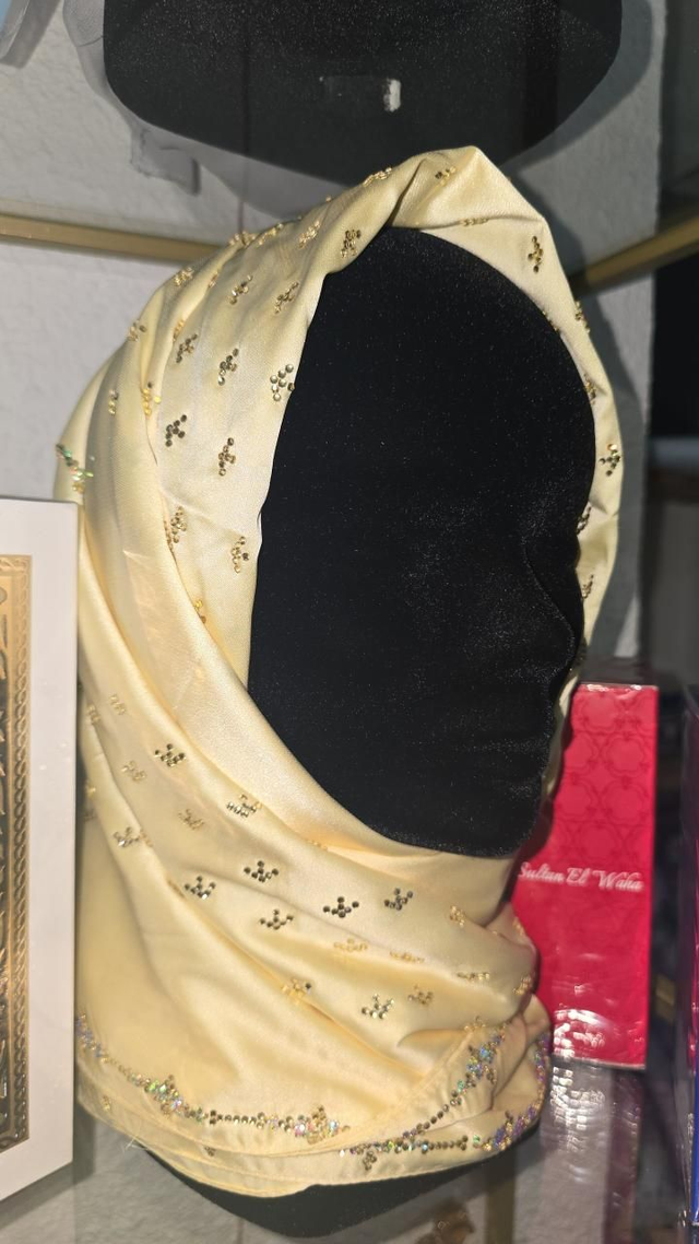 Chale en soie kachtane