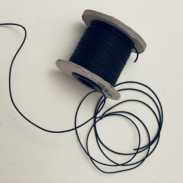 Lederschnur dunkelgrün 1mm/25m