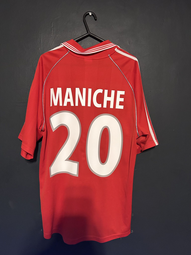 (M) Benfica 1999-00 Home / MANICHE 20