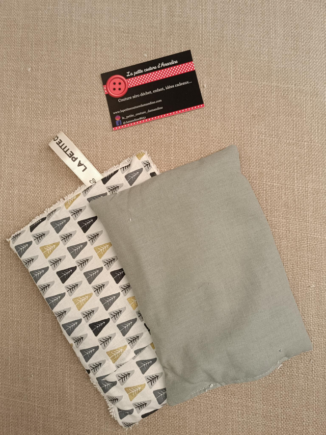 Bouillotte sèche motif sapins