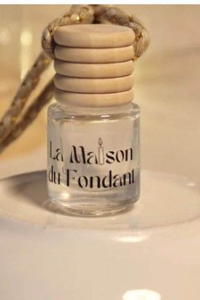 Diffuseur à parfum pour VOITURE / DRESSING