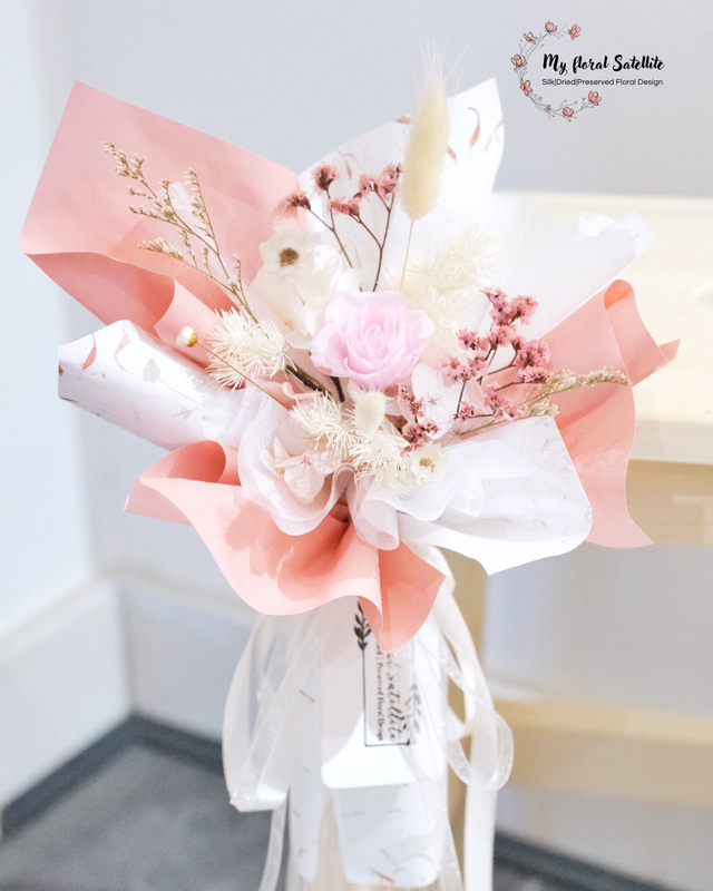Eternal Rose Whisper | Valentine Preserved Bouquet