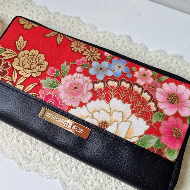 Portefeuille long zippé "Kanako" rouge & simili cuir noir