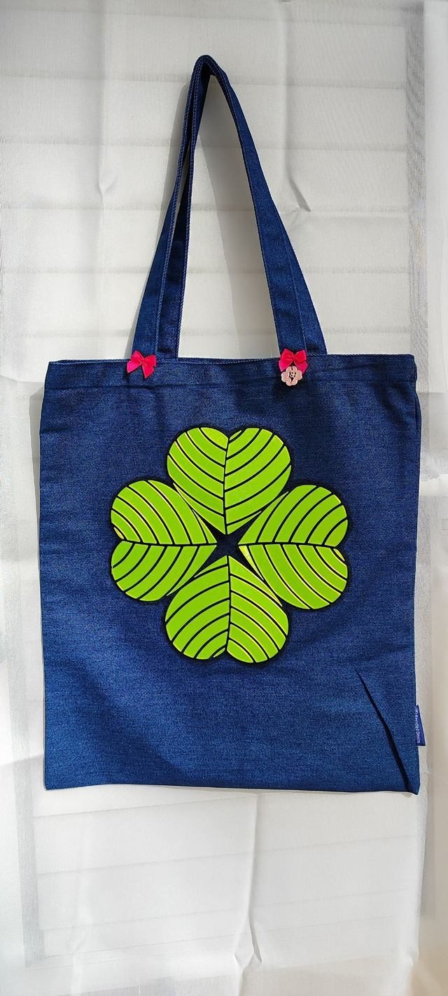 Tote Bag Vaquero Azul "Fuerza con Estilo" | Moda Ética y Atemporal