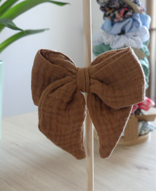 Barrette Eloïse marron 