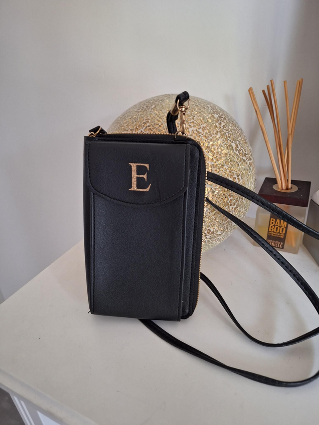 Pochette téléphone personnalisée 