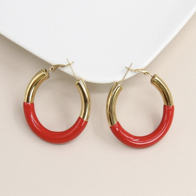 Boucles d’oreilles créoles dorées et rouge 
